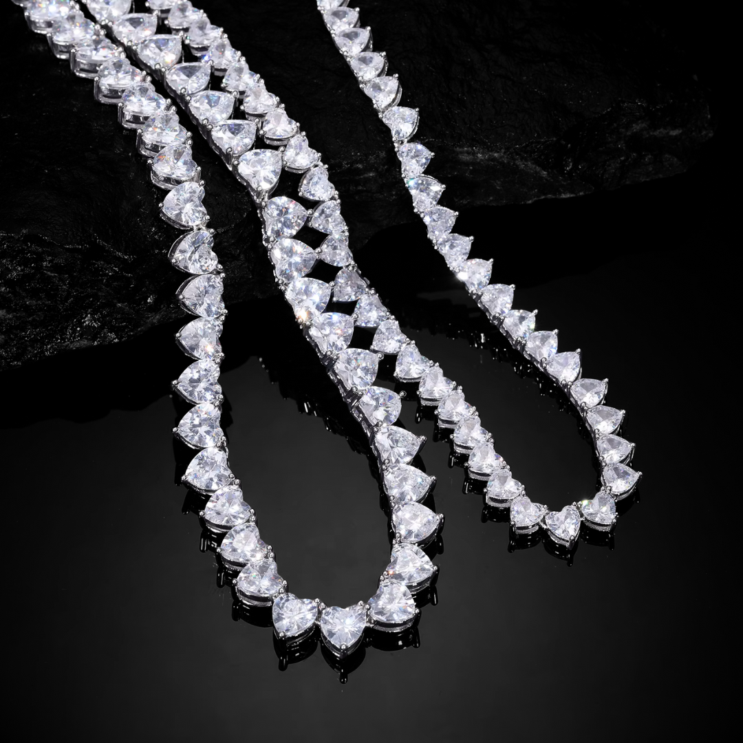 VALENTINES ICE VVS1 18K White Gold Hearts Tennis
