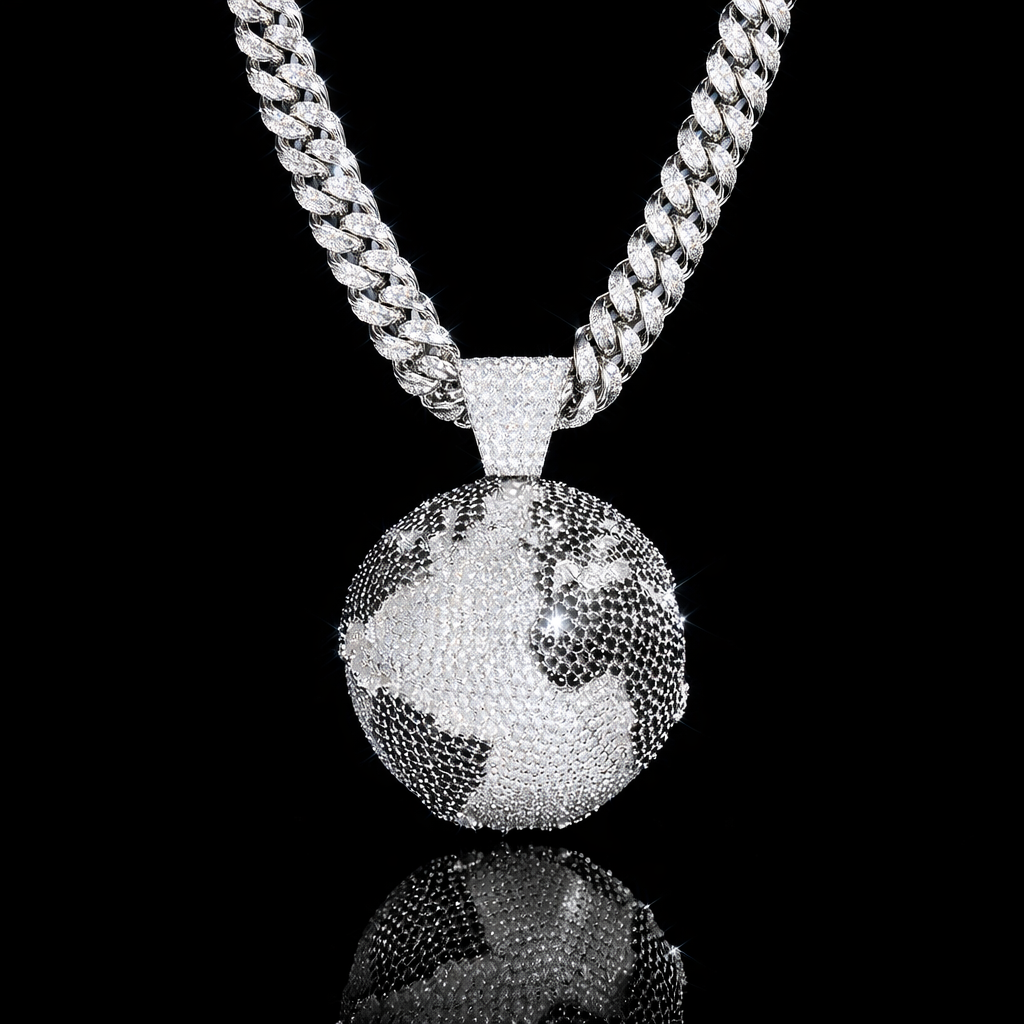 WORLD OF ICE VVS1 18K White Gold Pendant